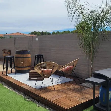 Maison de vacances avec piscine près de Montpellier Hébergement de vacances *