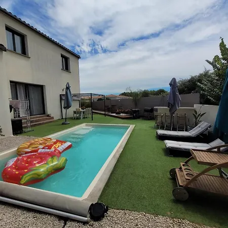Maison de vacances avec piscine près de Montpellier