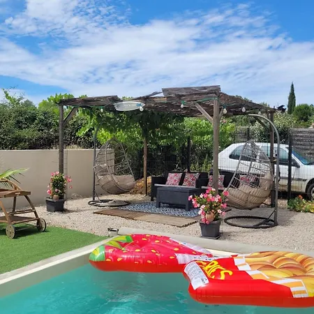 Maison de vacances avec piscine près de Montpellier Hébergement de vacances *
